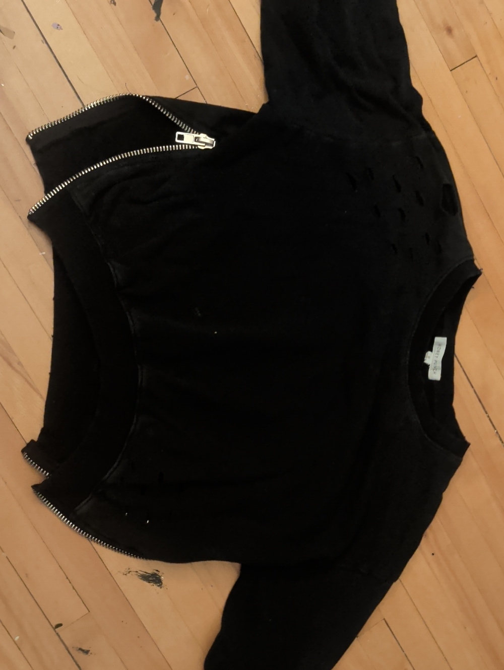 Honey Punch Black Crewneck Pullover Sweater
